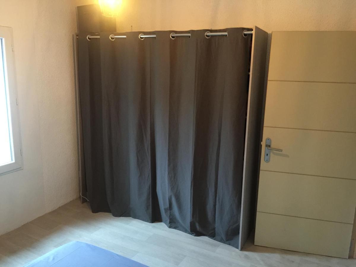 T2 Avec Terrasse, Clim , Box Fibre Apartment Vedene Bagian luar foto