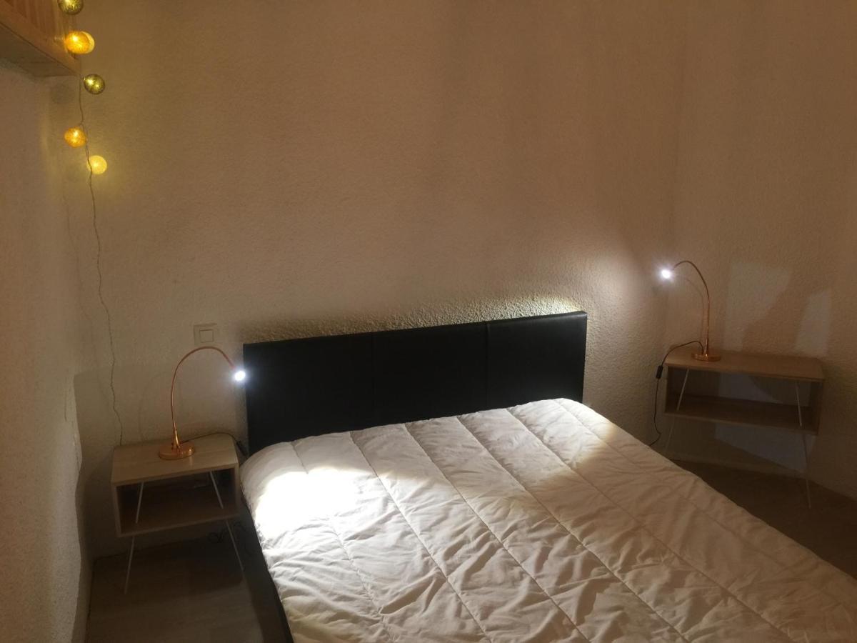 T2 Avec Terrasse, Clim , Box Fibre Apartment Vedene Bagian luar foto